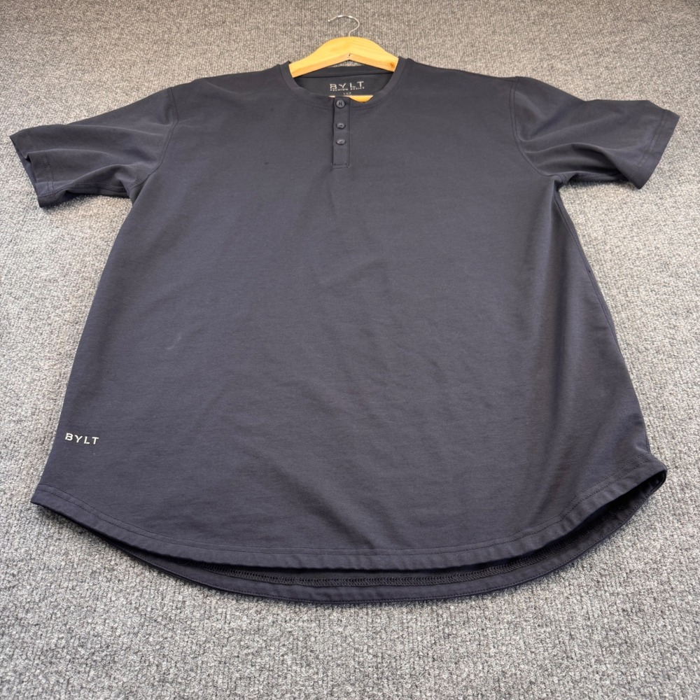 BYLT Lux Henley Mens XL Charcoal Gray Good Short Sleeve Curved Hem Stretch